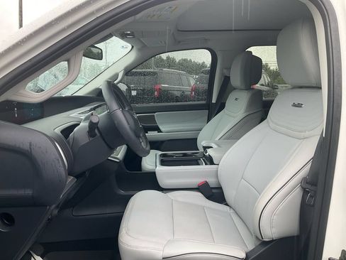 New 2026 Ford Expedition Max Platinum w/ Platinum Ultimate Package AWD/4WD image 16