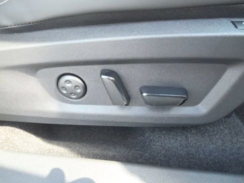 Used 2025 Nissan Murano Platinum w/ Cargo Package AWD/4WD image 10