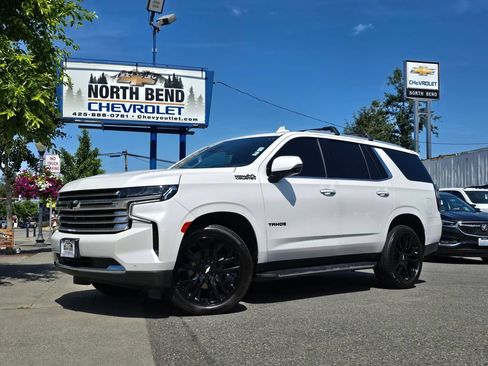 Used 2023 Chevrolet Tahoe High Country AWD/4WD image 1