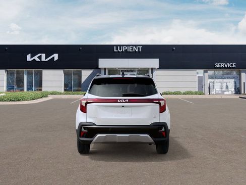 New 2026 Kia Seltos S image 8