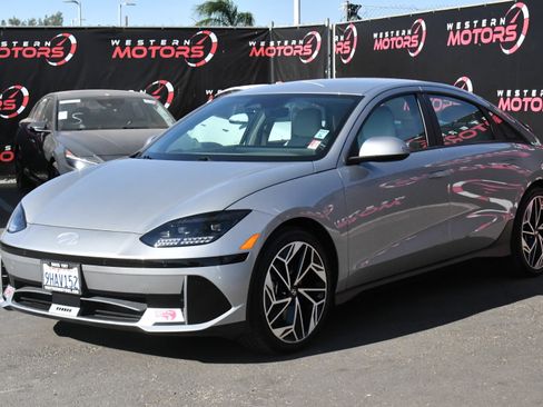 Used 2023 Hyundai Ioniq 6 SEL RWD image 3