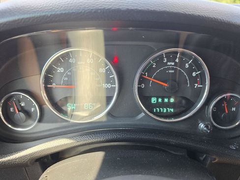 Used 2013 Jeep Wrangler Unlimited Sport AWD/4WD image 11