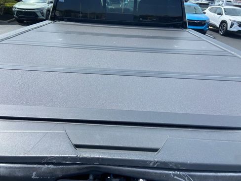 Used 2023 Chevrolet Silverado 2500 High Country w/ Z71 Off-Road Package AWD/4WD image 17