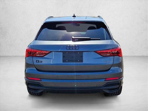 Used 2025 Audi Q3 2.0T Premium Plus w/ Premium Plus Package AWD/4WD image 7