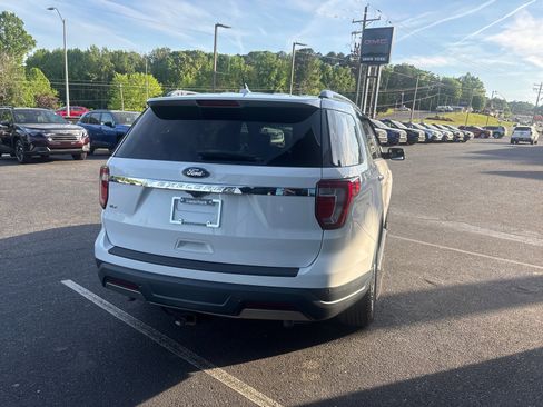 Used 2019 Ford Explorer XLT w/ Equipment Group 202A image 47
