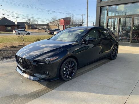 New 2026 MAZDA MAZDA3 Hatchback w/Premium Plus Pkg AWD/4WD image 3
