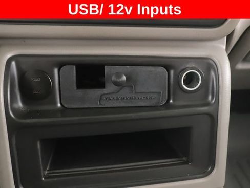 Used 2006 GMC Sierra 3500 SLT w/ Heavy-Duty Power Package AWD/4WD image 24