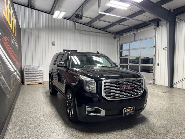 Used 2019 GMC Yukon Denali w/ Denali Ultimate Package AWD/4WD image 19