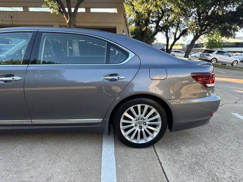 Used 2013 Lexus LS 460 L w/ Preferred Accessory Package AWD/4WD image 5