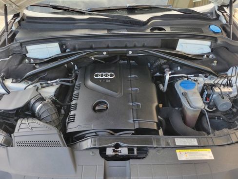Used 2012 Audi Q5 2.0T Premium AWD/4WD image 29