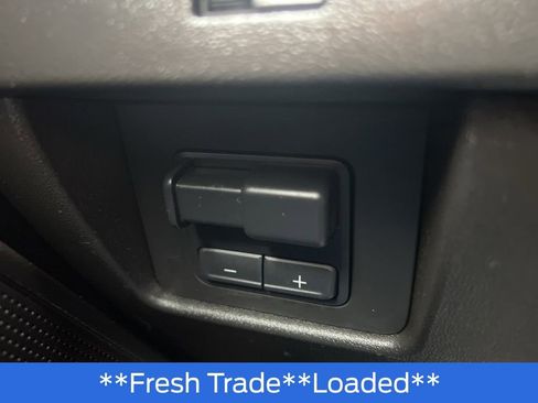 Used 2024 Chevrolet Colorado Z71 w/ Z71 Convenience Package 2 image 17