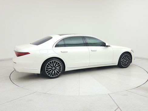 Used 2022 Mercedes-Benz S 500 S 500 image 6