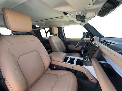 New 2026 Land Rover Defender 110 S AWD/4WD image 16
