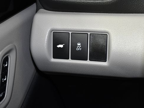 Used 2025 Honda Pilot EX-L image 36