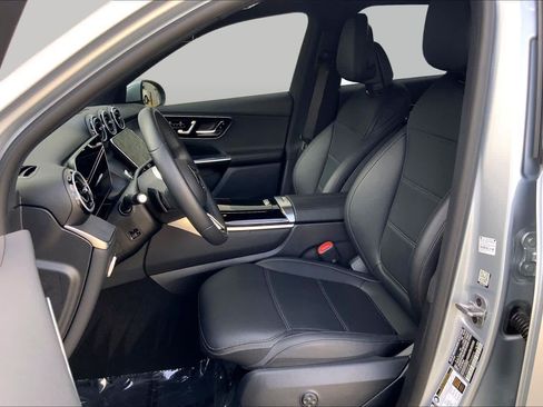 Certified 2026 Mercedes-Benz GLC 300 4MATIC image 8