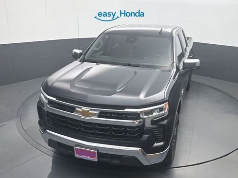 Used 2022 Chevrolet Silverado 1500 LT w/ Convenience Package II RWD image 20