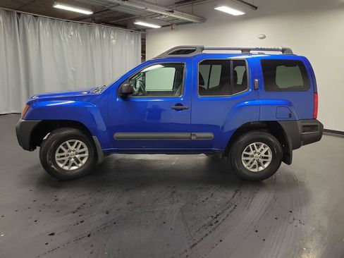 Used 2015 Nissan Xterra S AWD/4WD image 6
