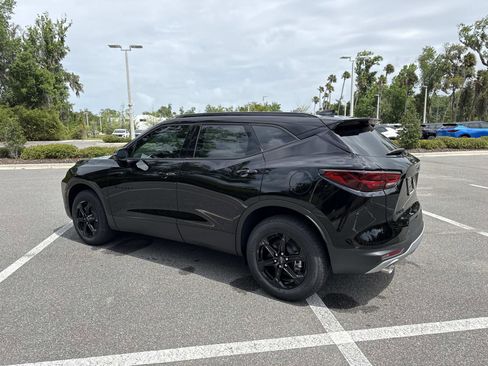 New 2026 Chevrolet Blazer LT w/ Midnight/Sport Edition FWD image 5