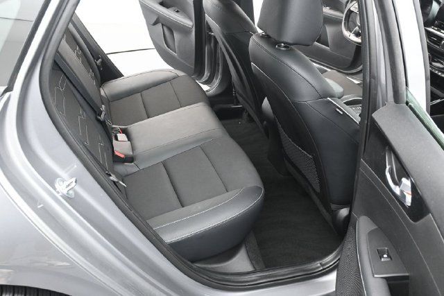 Used 2023 Kia Forte GT-Line w/ GT-Line Technology Package FWD image 34