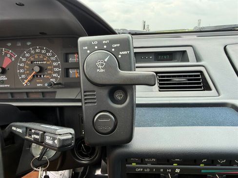 Used 1989 Toyota MR2 Supercharged RWD image 22