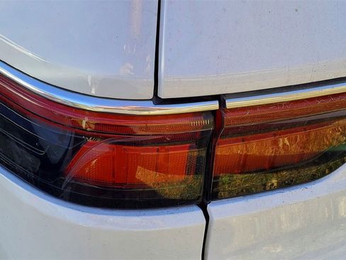 Used 2022 Jeep Wagoneer Series III image 8