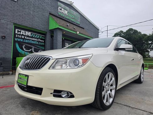 Used 2013 Buick LaCrosse Touring FWD image 2