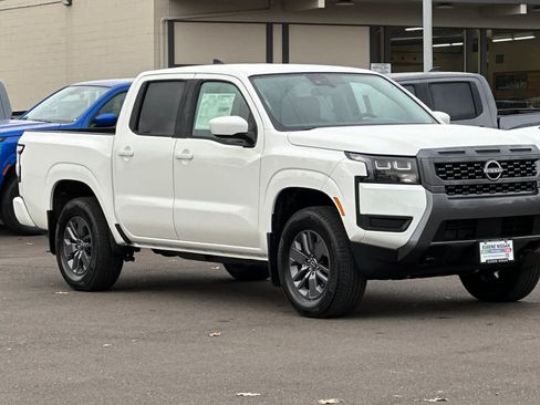New 2026 Nissan Frontier SV w/ All-Weather Content Package AWD/4WD image 9