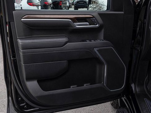 Used 2023 GMC Sierra 1500 Elevation image 11