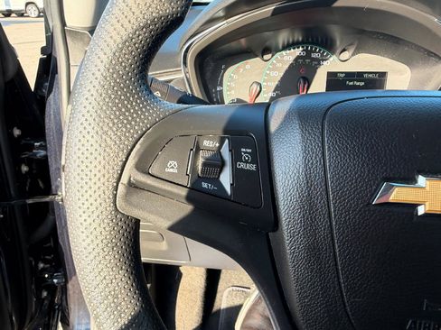 Certified 2021 Chevrolet Trax LS w/ Tint and Cruise Package image 24