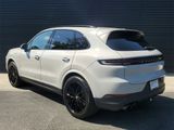 Certified 2024 Porsche Cayenne image 3