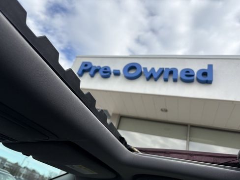 Used 2019 Honda CR-V Touring image 24