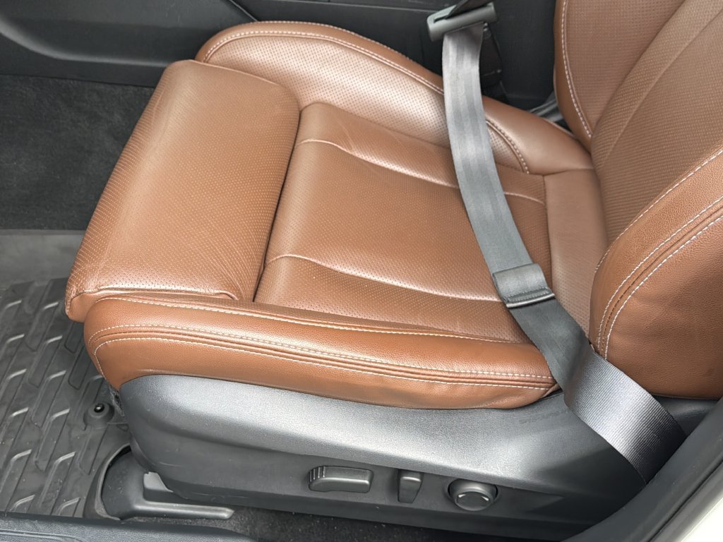 Certified 2022 Subaru Outback Touring XT AWD/4WD image 23