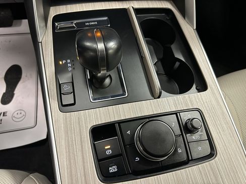 Used 2024 MAZDA CX-90 3.3 Turbo w/ Preferred Package image 17