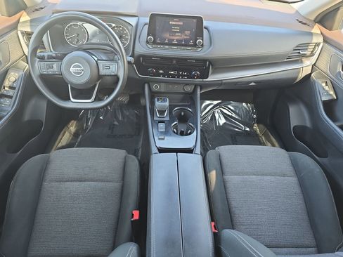 Used 2021 Nissan Rogue SV FWD image 9