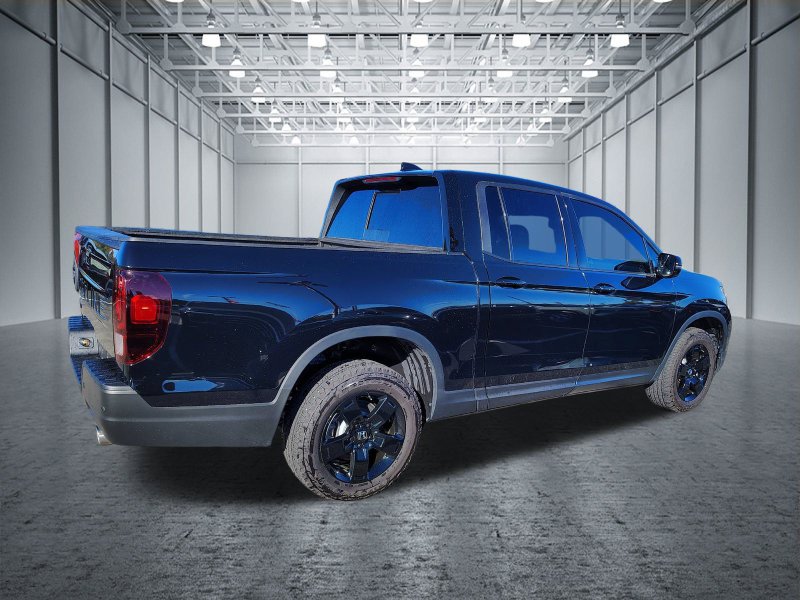 Used 2026 Honda Ridgeline Black Edition image 4