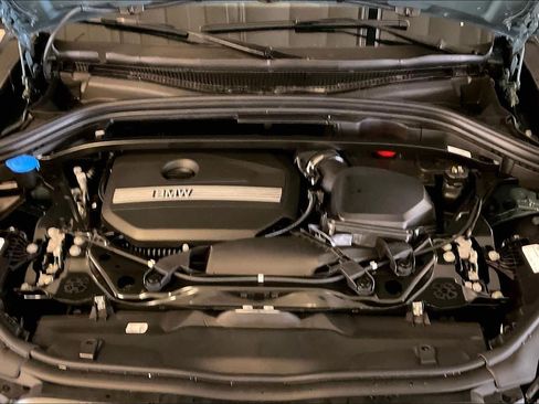 New 2026 BMW X2 xDrive28i w/ Technology Package AWD/4WD image 16