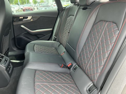 Certified 2024 Audi S5 Premium Plus w/ Premium Plus Package AWD/4WD image 33