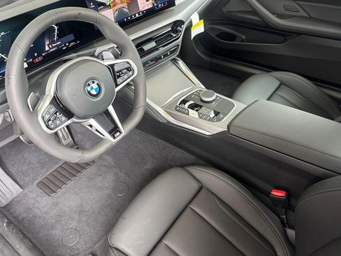 New 2026 BMW 430i Coupe w/ M Sport Package RWD image 4