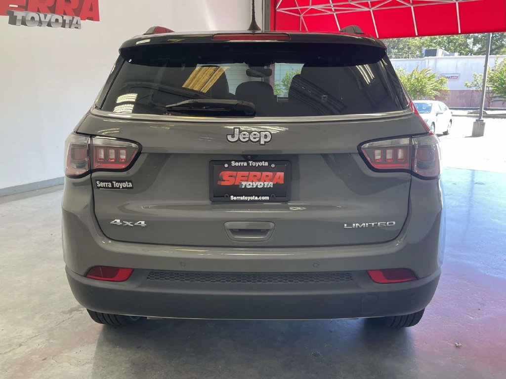 Used 2024 Jeep Compass Limited AWD/4WD image 4