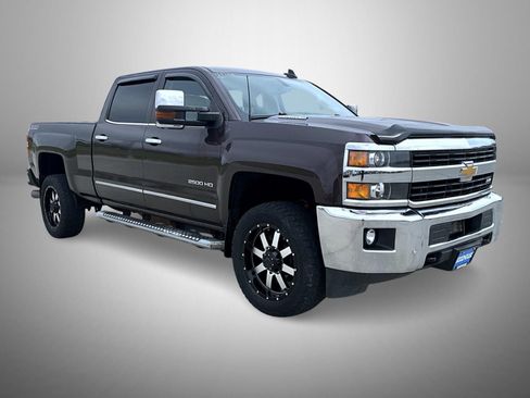 Used 2016 Chevrolet Silverado 2500 LTZ w/ Duramax Plus Package AWD/4WD image 3
