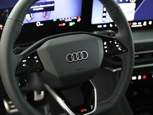 New 2026 Audi SQ5 Premium Plus AWD/4WD image 16