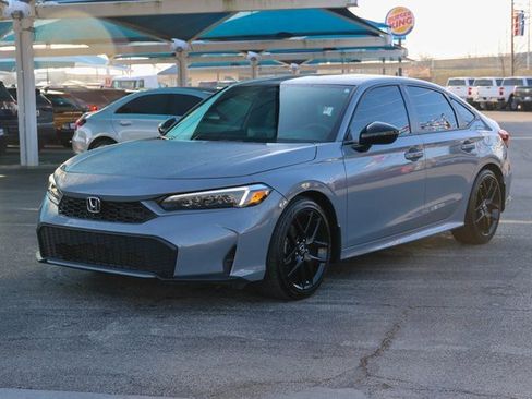 Used 2025 Honda Civic Sport Touring image 5