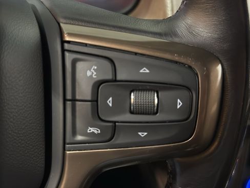 Used 2021 Chevrolet Suburban High Country w/ Premium Package image 30