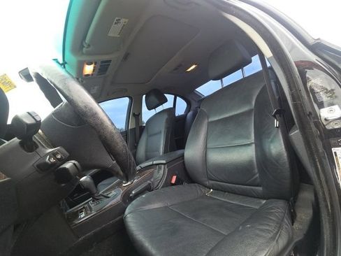 Used 2006 BMW 530xi Sedan AWD/4WD image 19