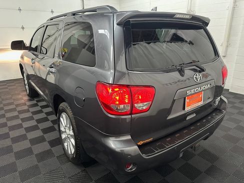 Used 2014 Toyota Sequoia Platinum w/ Preferred Accessory Package AWD/4WD image 7