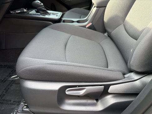 Certified 2026 Toyota Corolla Cross LE AWD/4WD image 12