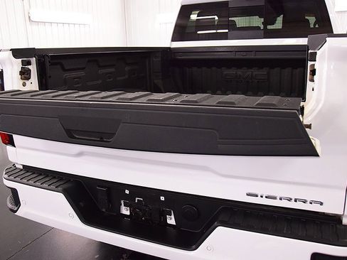 Used 2025 GMC Sierra 2500 Denali w/ Denali Reserve Package image 7