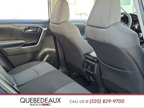 Used 2021 Toyota RAV4 XLE FWD image 26