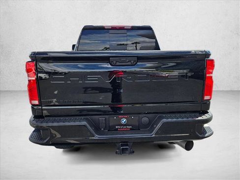 Used 2025 Chevrolet Silverado 2500 LT w/ Trail Boss Package image 7