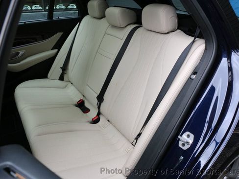 Used 2018 Mercedes-Benz E 400 4MATIC Wagon w/ Premium 2 Package image 33